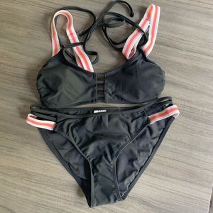 Size M bikini